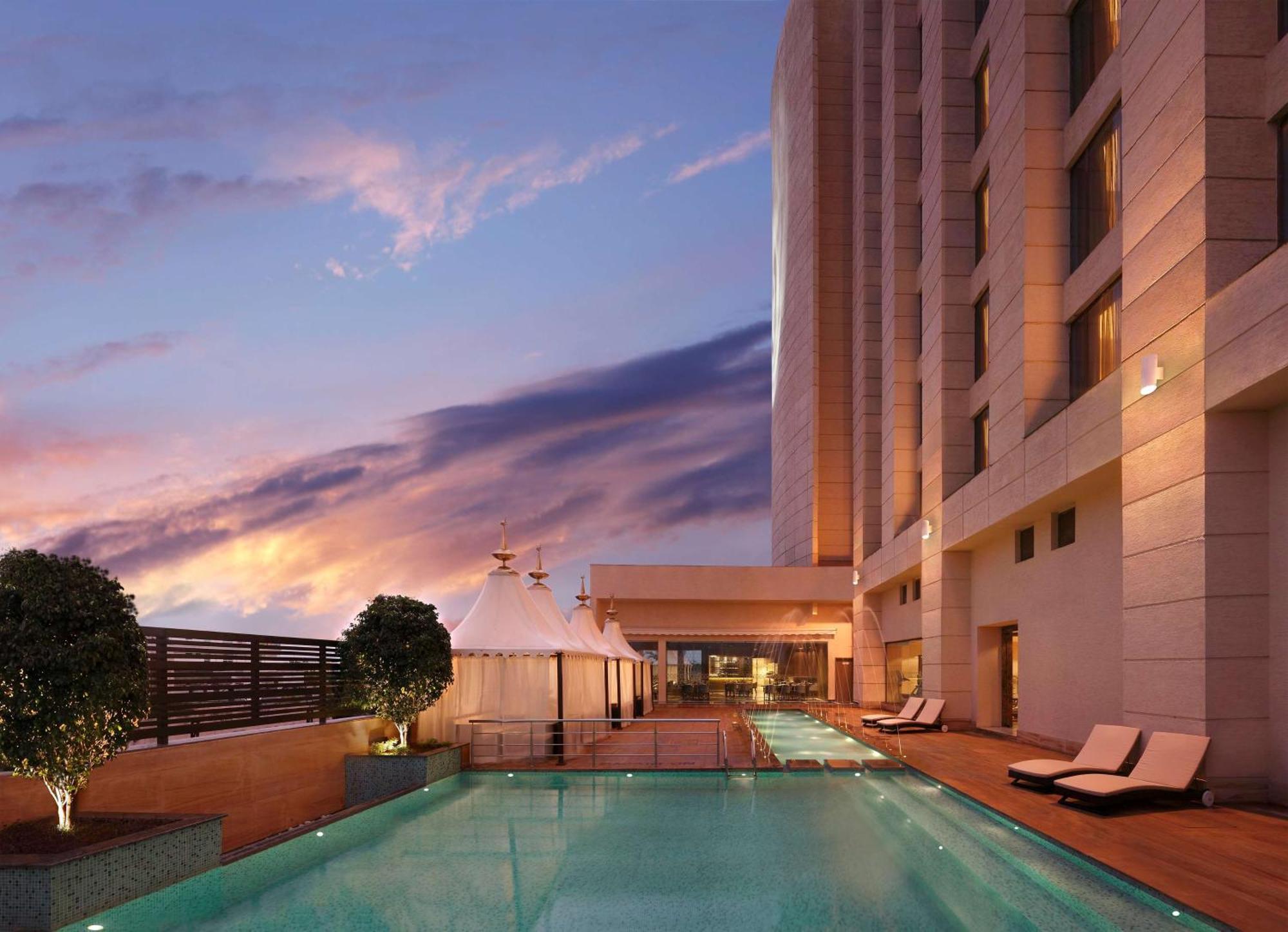 Hilton Jaipur Hotel Exterior photo